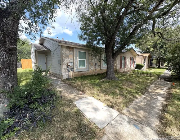 $165,000 | 1215 Klondike Drive, San Antonio, TX 78245