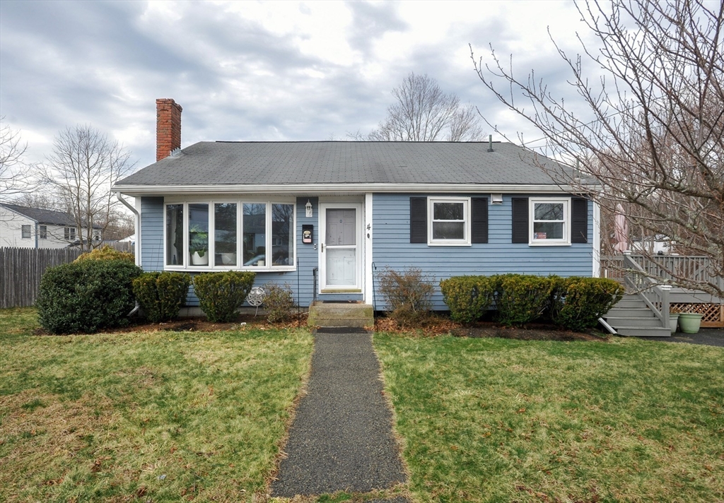 4 Alva Terrace Randolph, MA 02368 - Photo 1 of 23