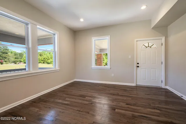 $300,000 | 104 Front Street, Kelford, NC 27847