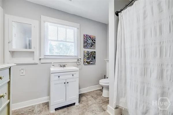 $2,000 | 1317 East 38th Street, Savannah, GA 31404