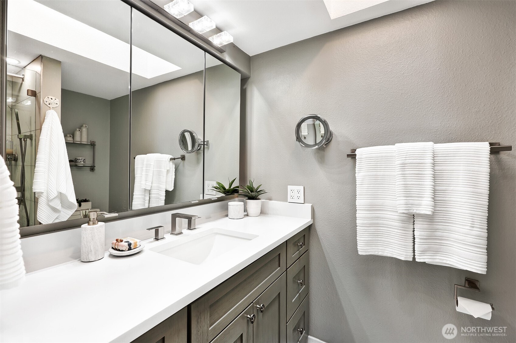 14727 Southeast 145th Place Renton, WA 98059 - Photo 23 of 38 Gallery Image 23