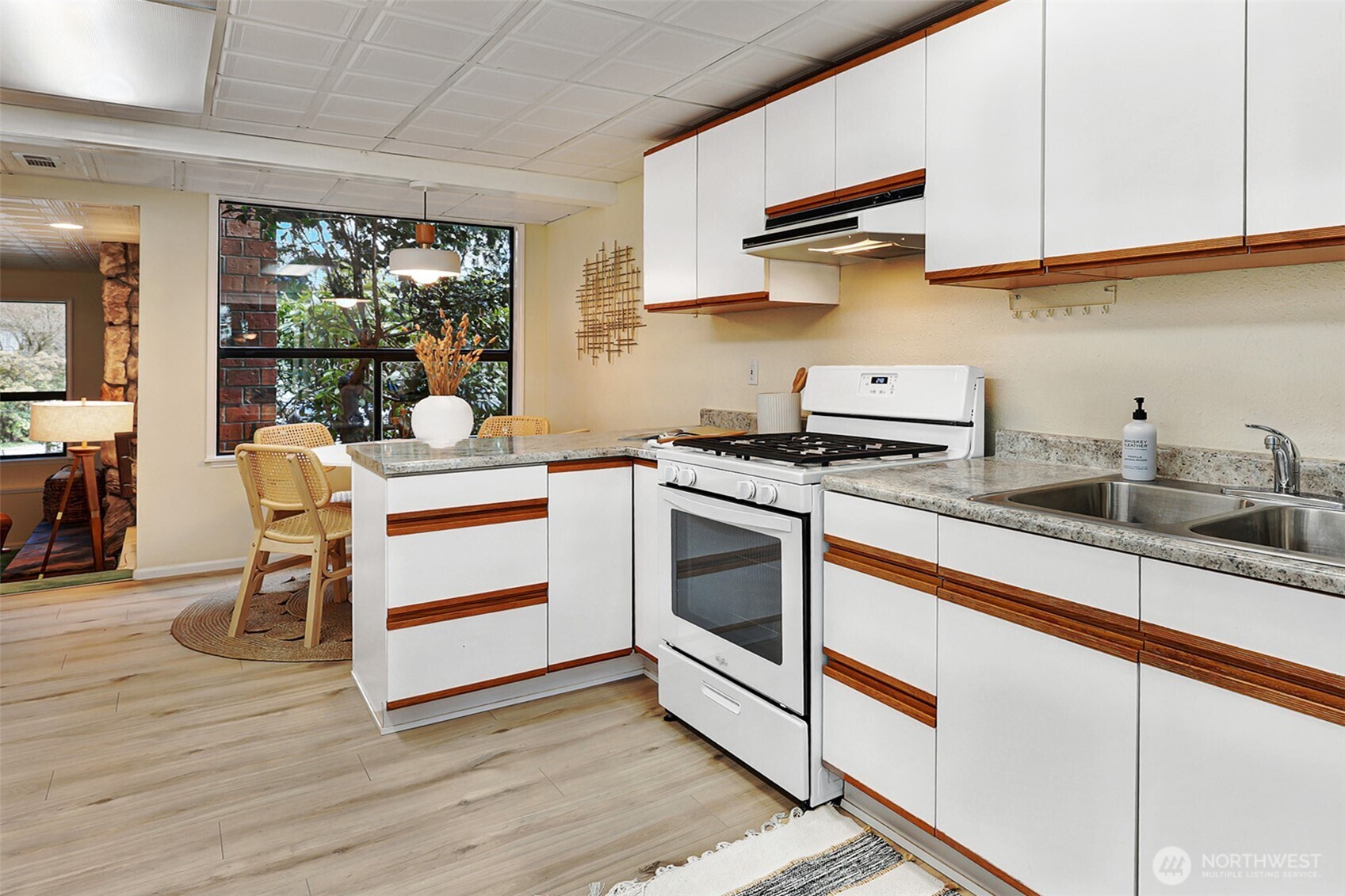 14727 Southeast 145th Place Renton, WA 98059 - Photo 31 of 38 Gallery Image 31