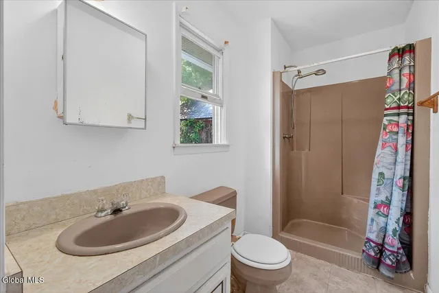 $599,900 | 763 Turnpike Road, Eagle Bridge, NY 12057