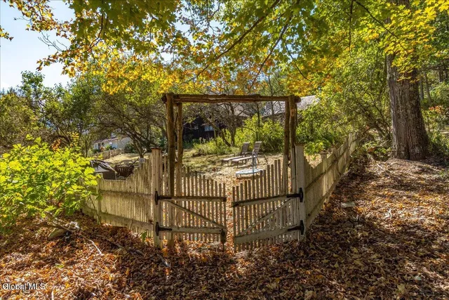 $599,900 | 763 Turnpike Road, Eagle Bridge, NY 12057