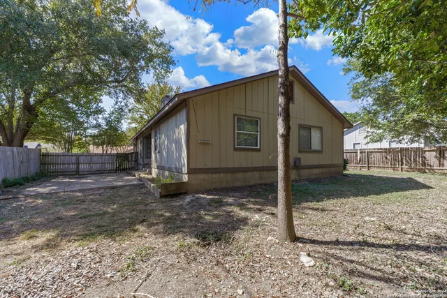 $1,900 | 110 Cibolo Branch Drive, Boerne, TX 78006