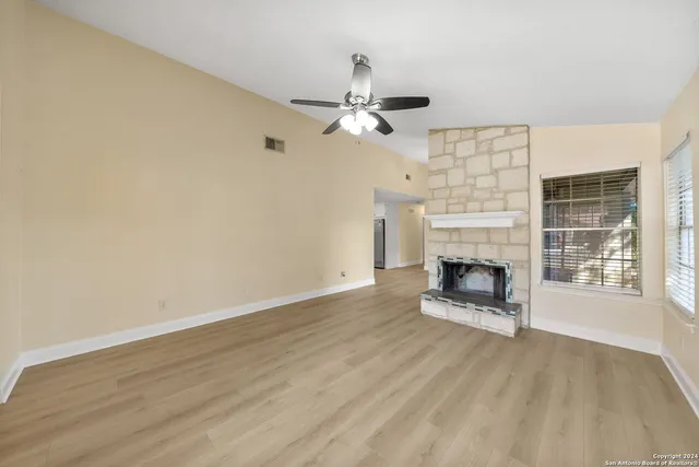 $1,900 | 110 Cibolo Branch Drive, Boerne, TX 78006