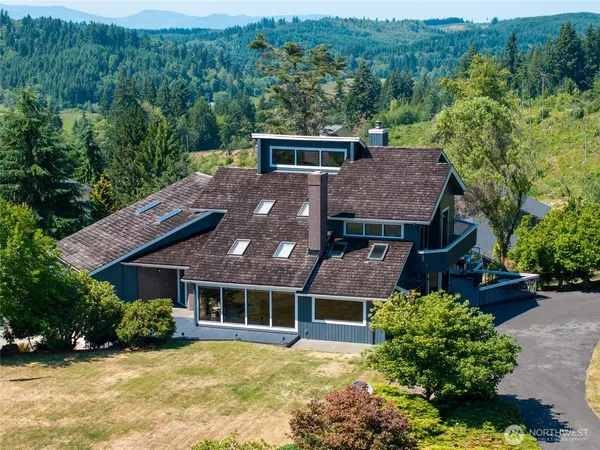 $999,000 | 160 Northridge Drive, Centralia, WA 98531