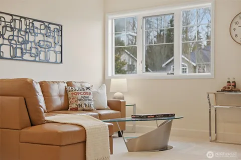 $1,788,000 | 928 271st Avenue Southeast, Sammamish, WA 98075