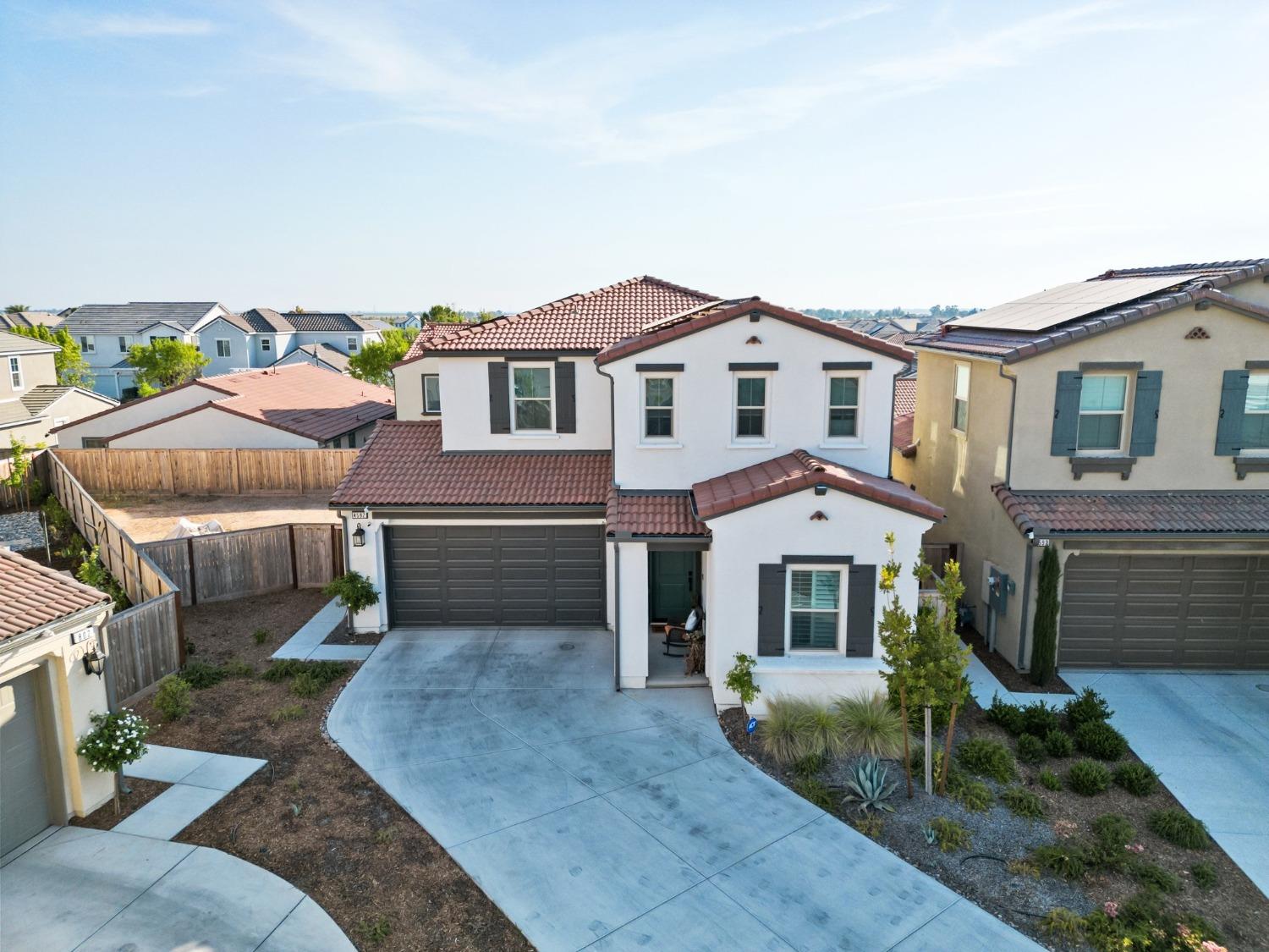 4582 Twin Oaks Road Madera, CA 93636 - Photo 4 of 43 Gallery Image 4