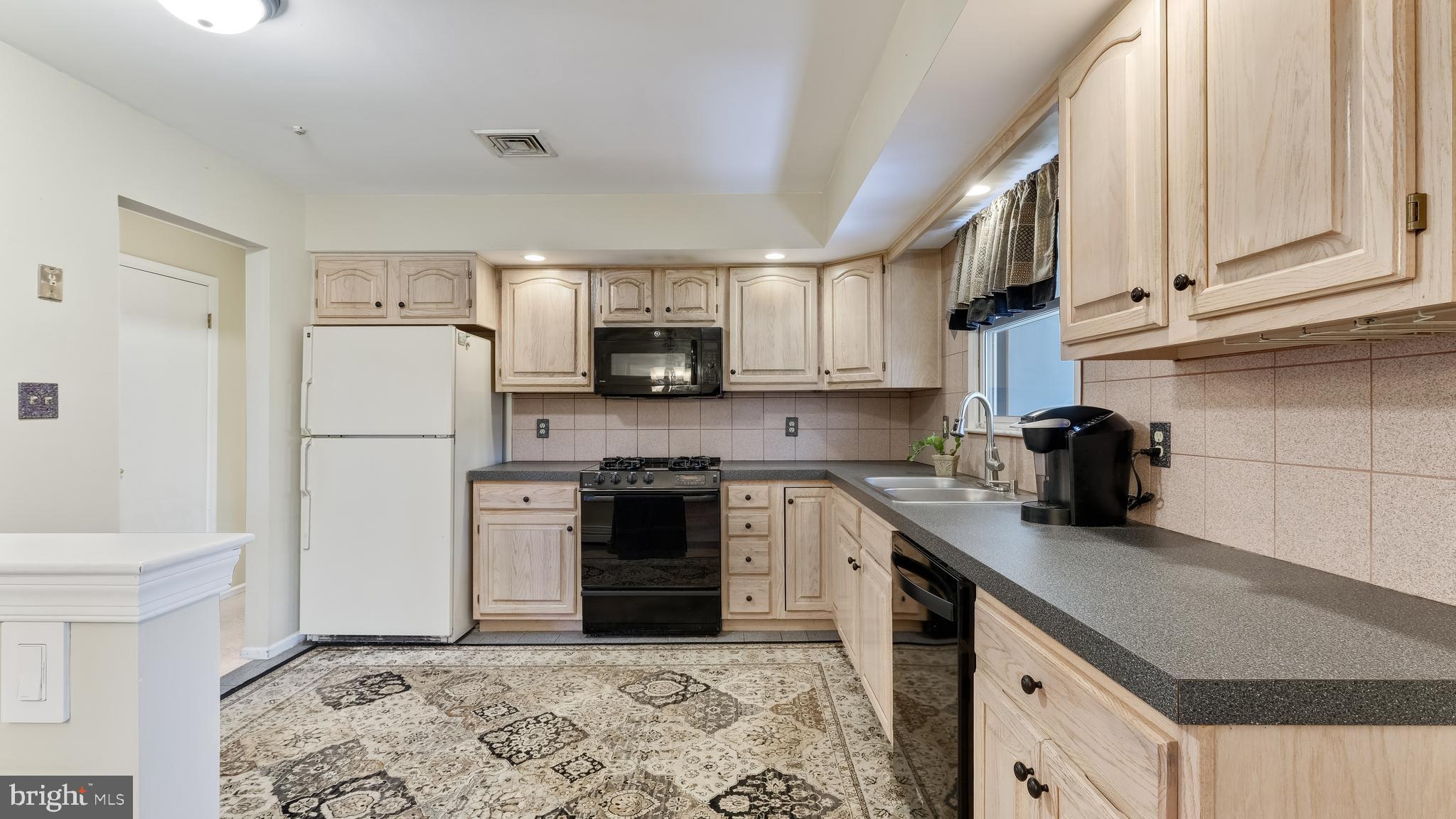 2679 Line Lexington Road Hatfield, PA 19440 - Photo 12 of 45 Gallery Image 12