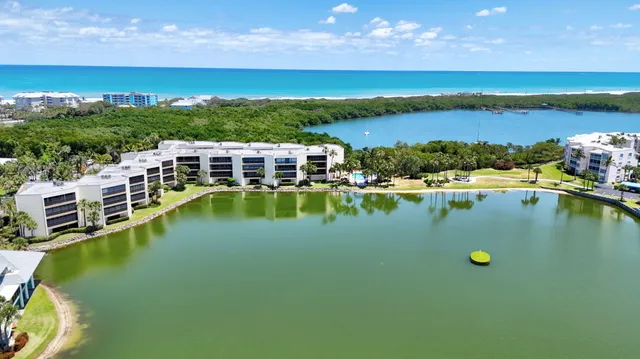 $4,500 | 221 Northeast Plantation Road, Unit 211, Stuart, FL 34996