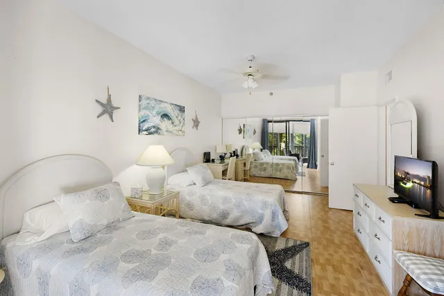 $4,500 | 221 Northeast Plantation Road, Unit 211, Stuart, FL 34996