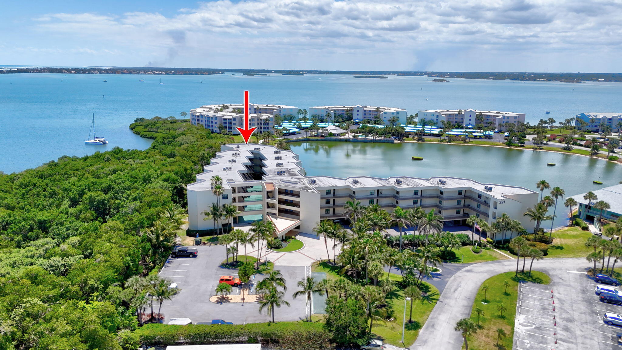 221 Northeast Plantation Road, Unit 211 Stuart, FL 34996 - Photo 26 of 32 Aerial View