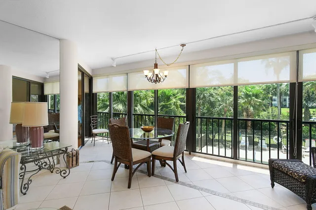 $4,500 | 221 Northeast Plantation Road, Unit 211, Stuart, FL 34996