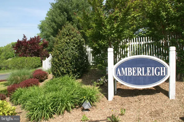 $499,000 | 7403 Foxleigh Way, Alexandria, VA 22315