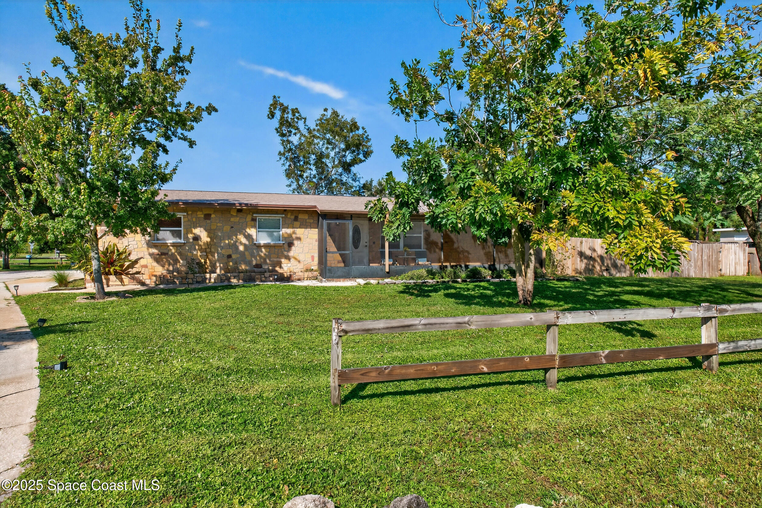 853 Knecht Road Northeast Palm Bay, FL 32905 - Photo 39 of 39 Front View