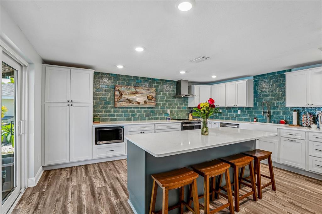 801 Flamingo Drive Apollo Beach, FL 33572 - Photo 15 of 77