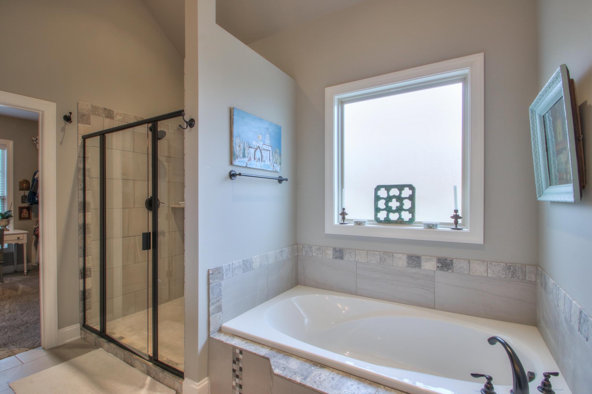 6928 Cairo Bend Road Lebanon, TN 37087 - Photo 8 of 30 Master Bath Has A Beautiful Garden Tub And Tile Shower