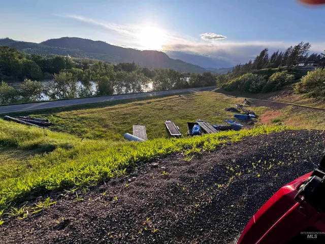 $190,000 | Lot 1 River Vw Drive, Kamiah, ID 83536
