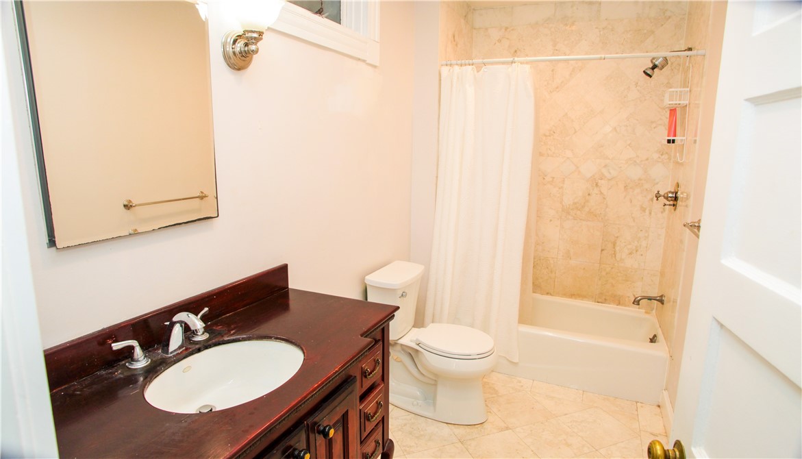 34 Bull Street Newport, RI 02840 - Photo 30 of 34