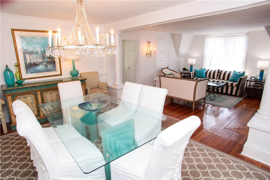 34 Bull Street Newport, RI 02840 - Photo 3 of 34 Open Concept Living room/Dining Room Unit 2