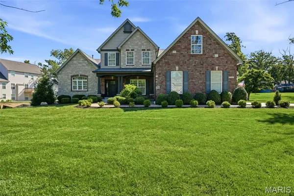 $1,699,900 | 1456 Fawnvalley Court, Des Peres, MO 63131