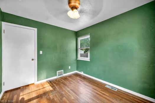 532 Metcalf Road Elyria, OH 44035 - Photo 18 of 35 Gallery Image 18