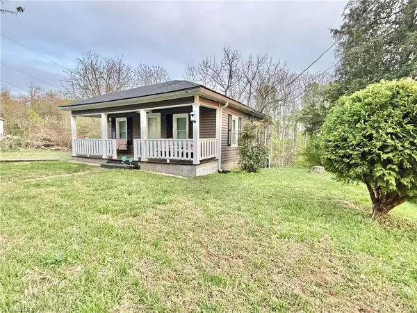 $170,000 | 1072 Grassy Knob Road, Pinnacle, NC 27043