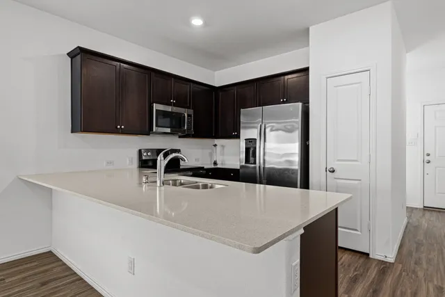 $339,900 | 205 Rooster Way, Jarrell, TX 76537