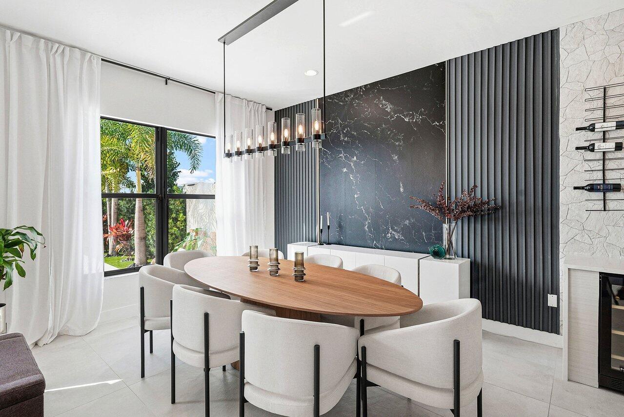 8092 Laurel Falls Drive Boca Raton, FL 33496 - Photo 10 of 60 018-8092LaurelFallsDrive-BocaRaton-FL-33