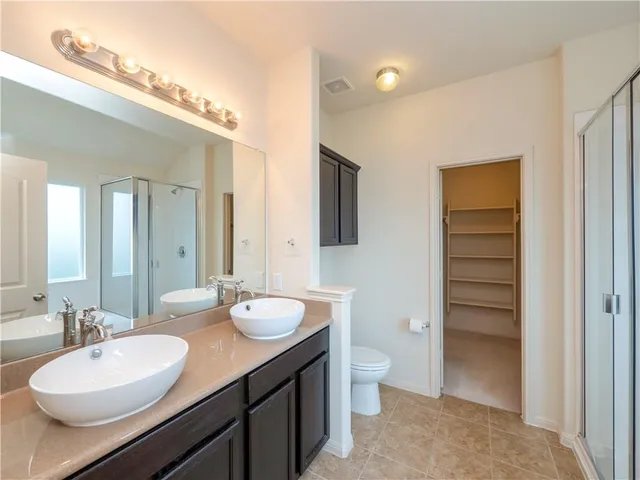 $2,250 | 2209 Nestlewood Drive, Austin, TX 78754