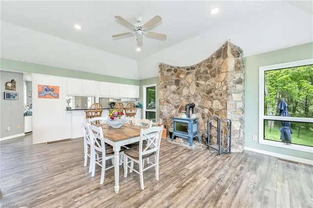 $865,000 | 939 Don Bare Road, Jefferson, NC 28640