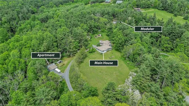 $865,000 | 939 Don Bare Road, Jefferson, NC 28640