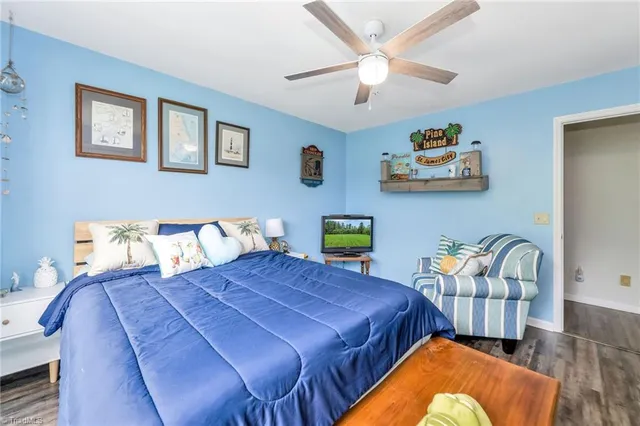 $865,000 | 939 Don Bare Road, Jefferson, NC 28640