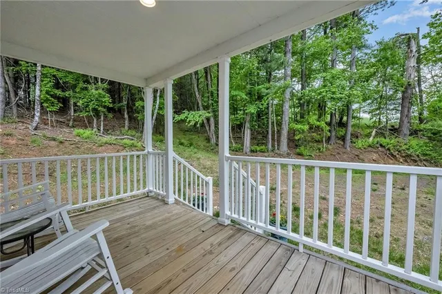 $865,000 | 939 Don Bare Road, Jefferson, NC 28640