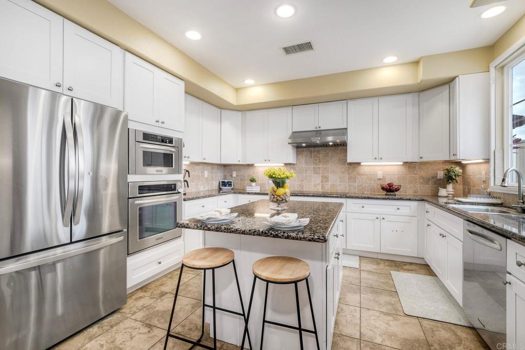 1241 Breakaway Drive Oceanside, CA 92057 - Photo 18 of 61