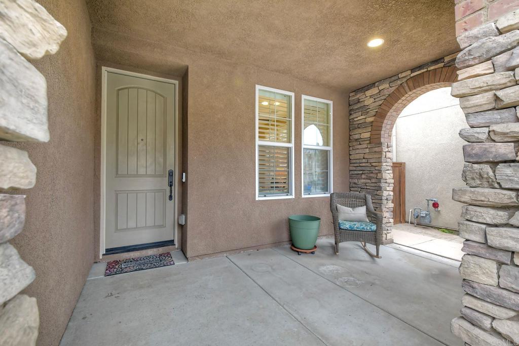 1241 Breakaway Drive Oceanside, CA 92057 - Photo 5 of 61