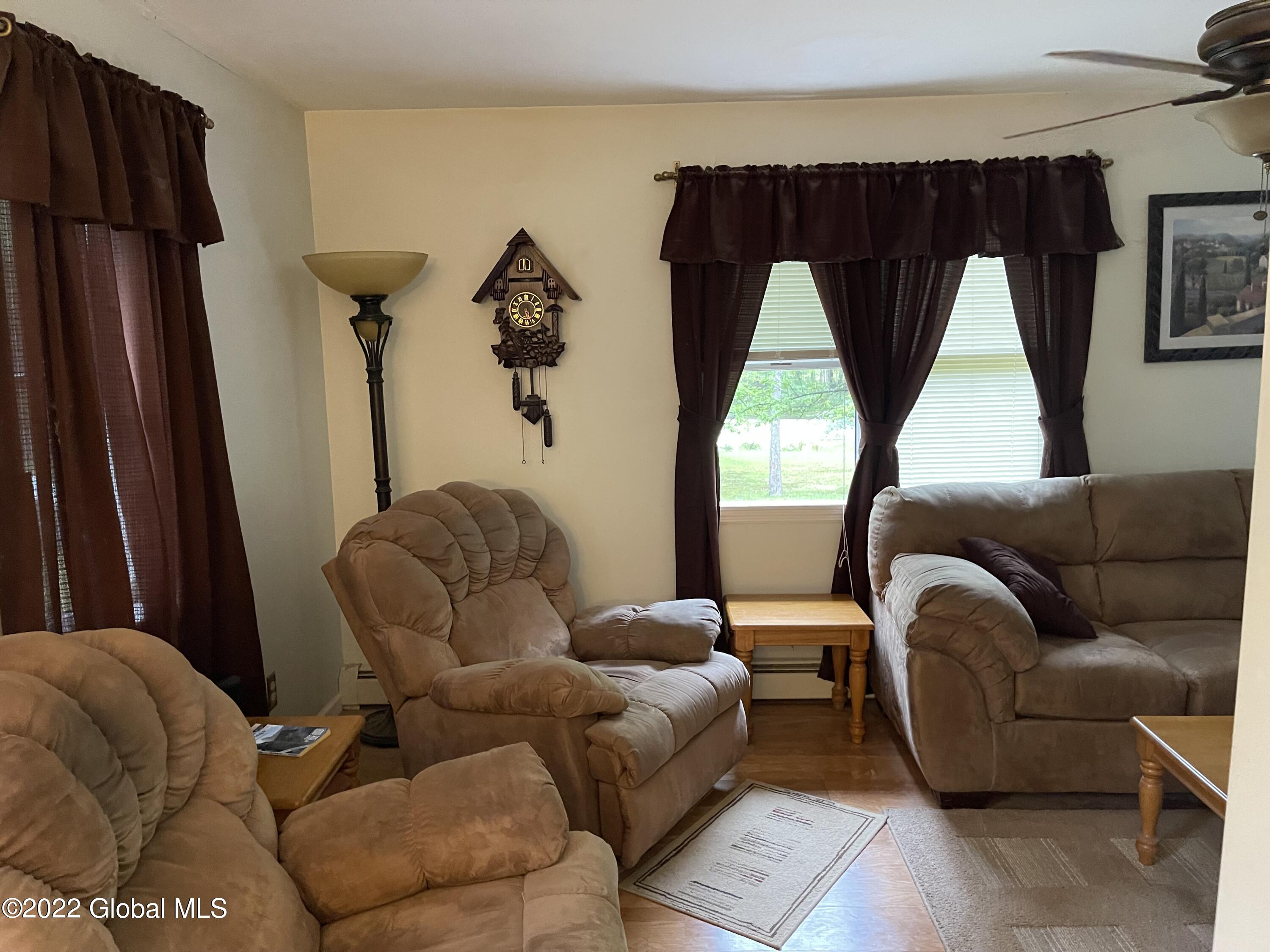 85 King Road Wilton, NY 12866 - Photo 15 of 22 IMG_0016
