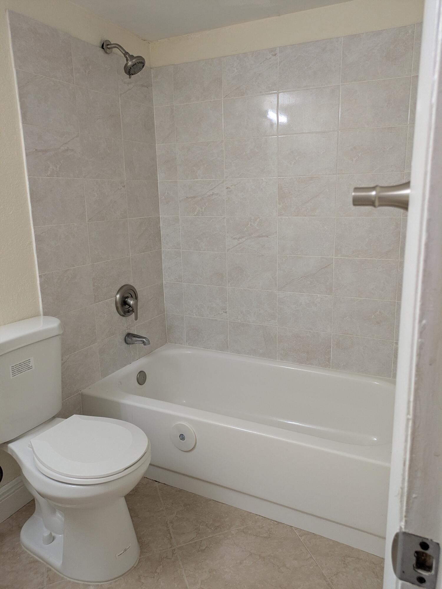 2810 Riverside Drive, Unit 106A Coral Springs, FL 33065 - Photo 8 of 15 1000011220