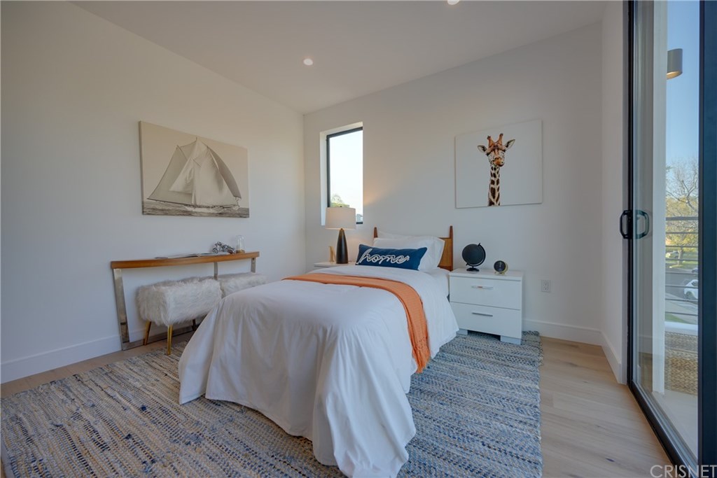 4161 Sunnyside Avenue Los Angeles, CA 90066 - Photo 52 of 58