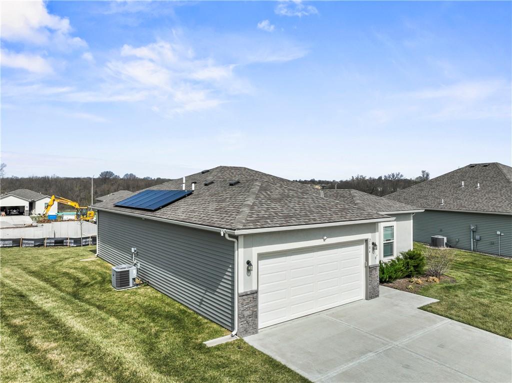 2104 Crestview Place Raymore, MO 64083 - Photo 27 of 28