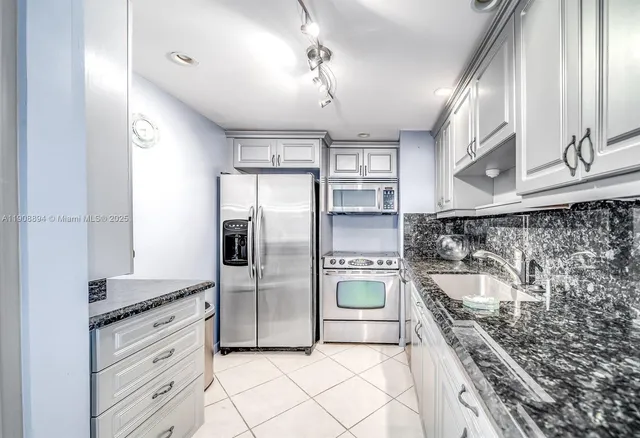 $2,900 | West Palm Beach, West Palm Beach, FL 33407