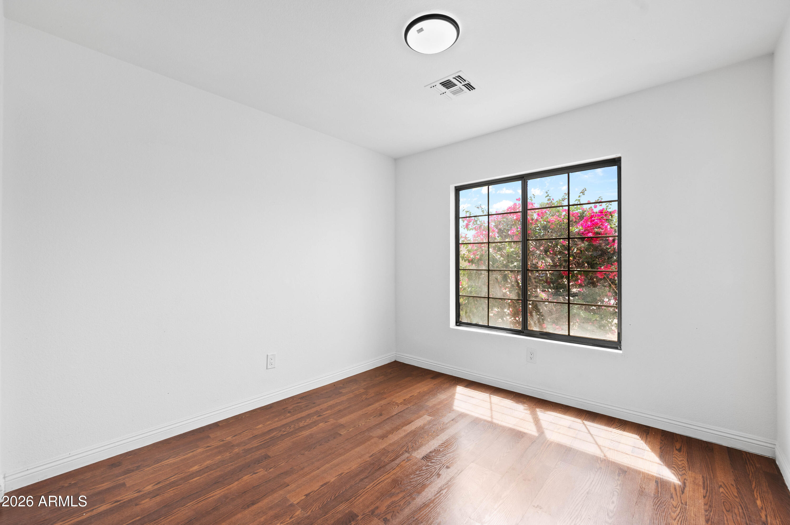 12926 West Redfield Road El Mirage, AZ 85335 - Photo 7 of 44 12926 W Redfield Rd El Mirage AZ 85335-1