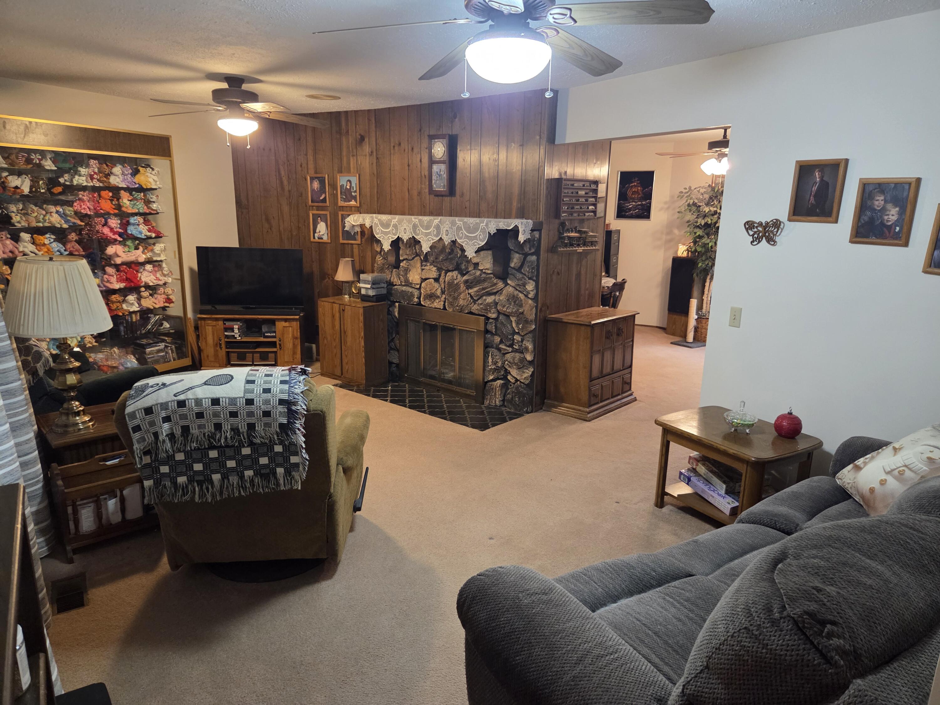 3345 County Rd F South Delavan, WI 53115 - Photo 9 of 41 1000017383