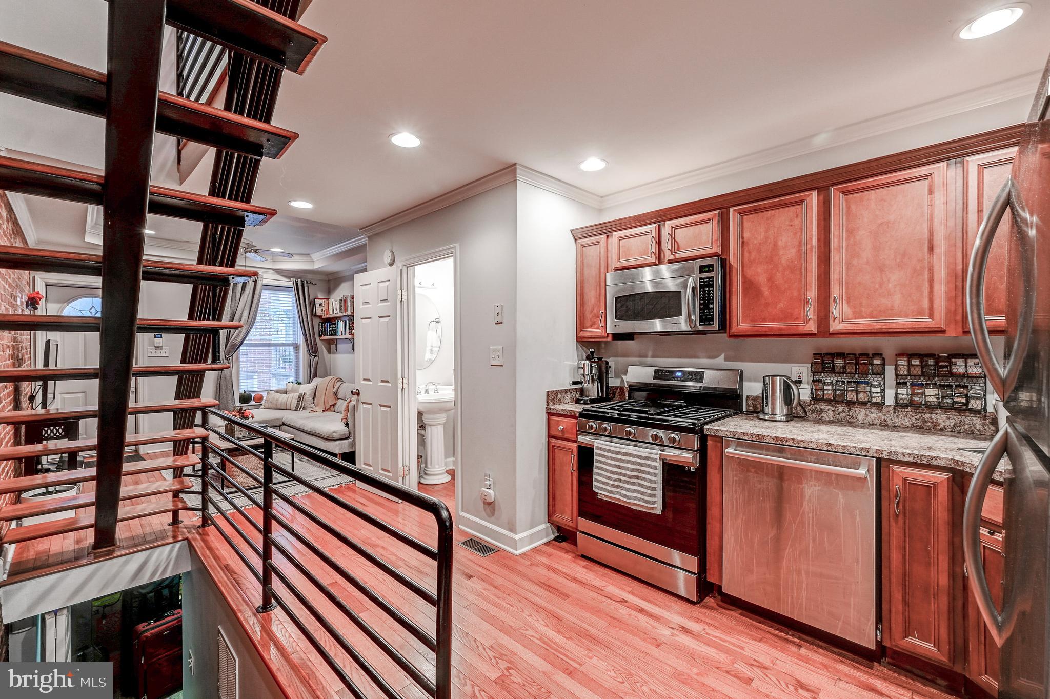 5 North Rose Street Baltimore, MD 21224 - Photo 12 of 31