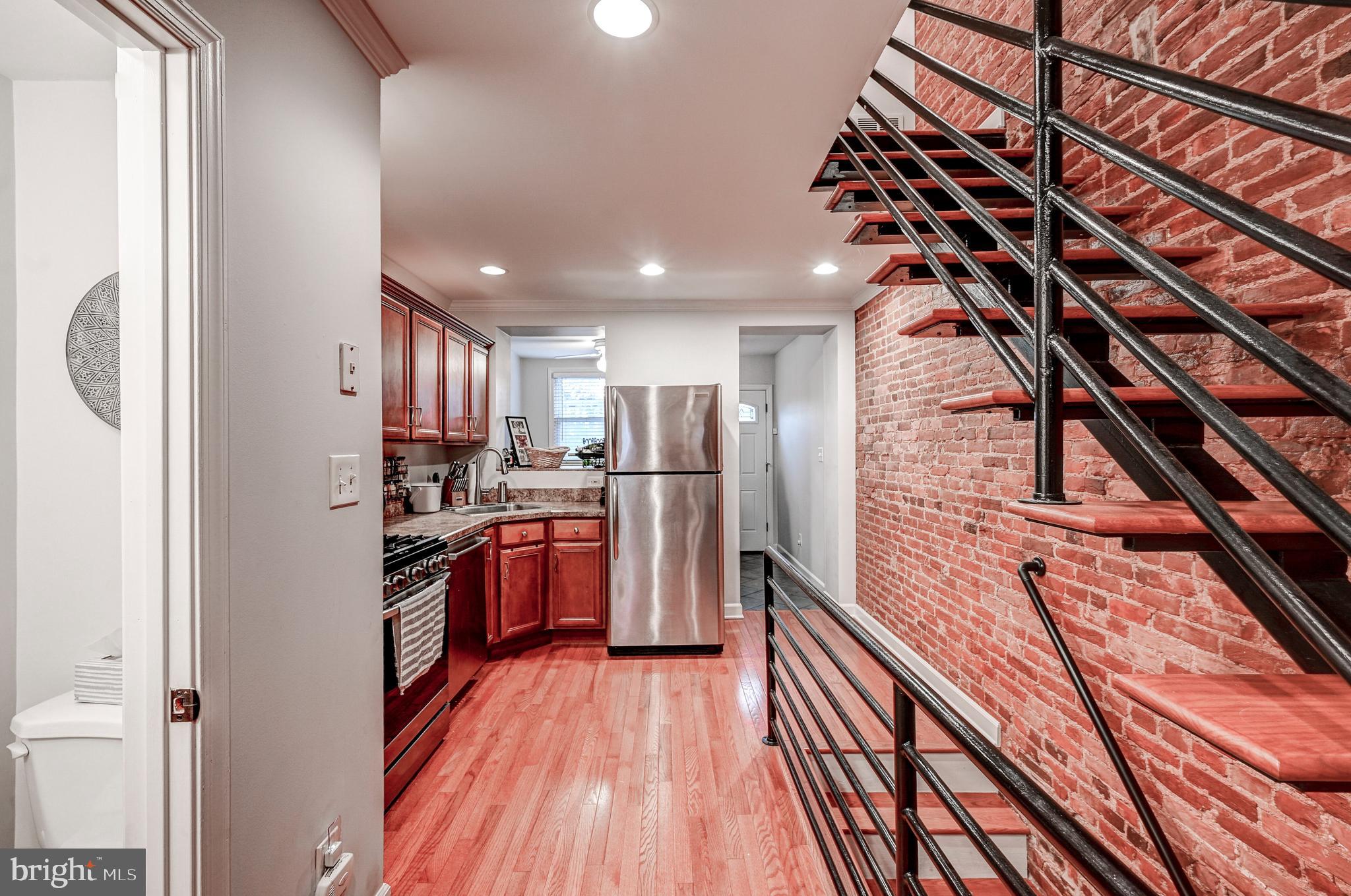 5 North Rose Street Baltimore, MD 21224 - Photo 9 of 31