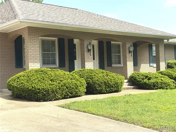 $260,000 | 505 Timothy Lane, Cuba, MO 65453