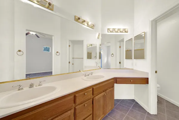 $560,000 | 69 Reynolds Way, Lodi, CA 95242