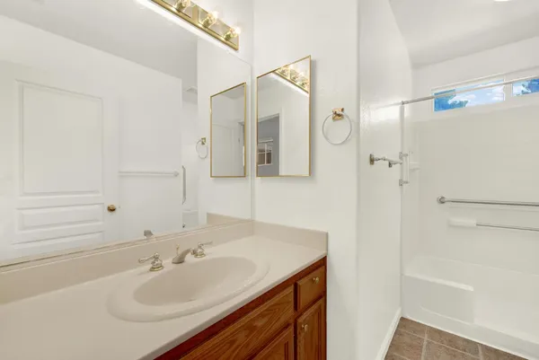 $560,000 | 69 Reynolds Way, Lodi, CA 95242