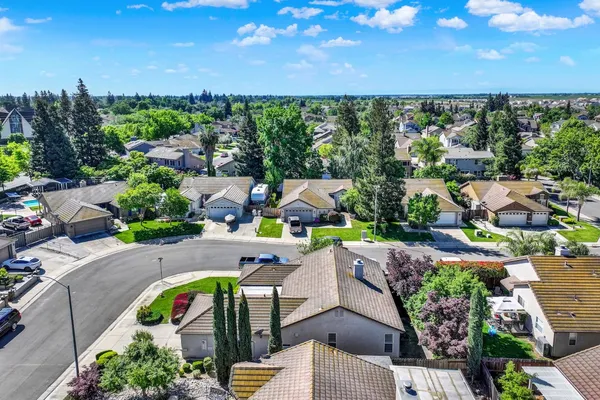 $560,000 | 69 Reynolds Way, Lodi, CA 95242